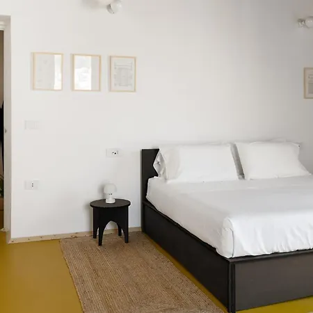 Nuova Pizzofalcone Apartamento *